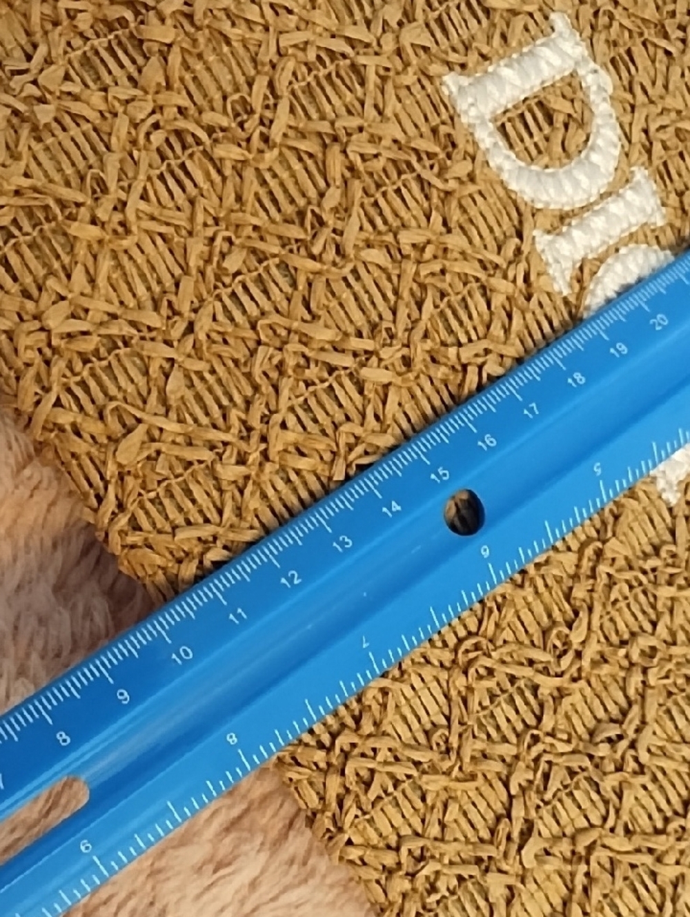 Dior Woven Straw Tote in Tan with White Logo - Picture 7 of 10